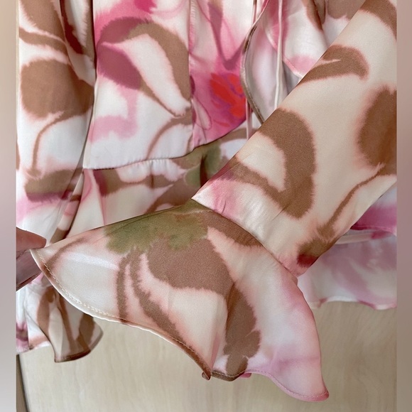 Elie Tahari Pink Floral Ruffle Tie Front Topper Blouse XS - Picture 5 of 12